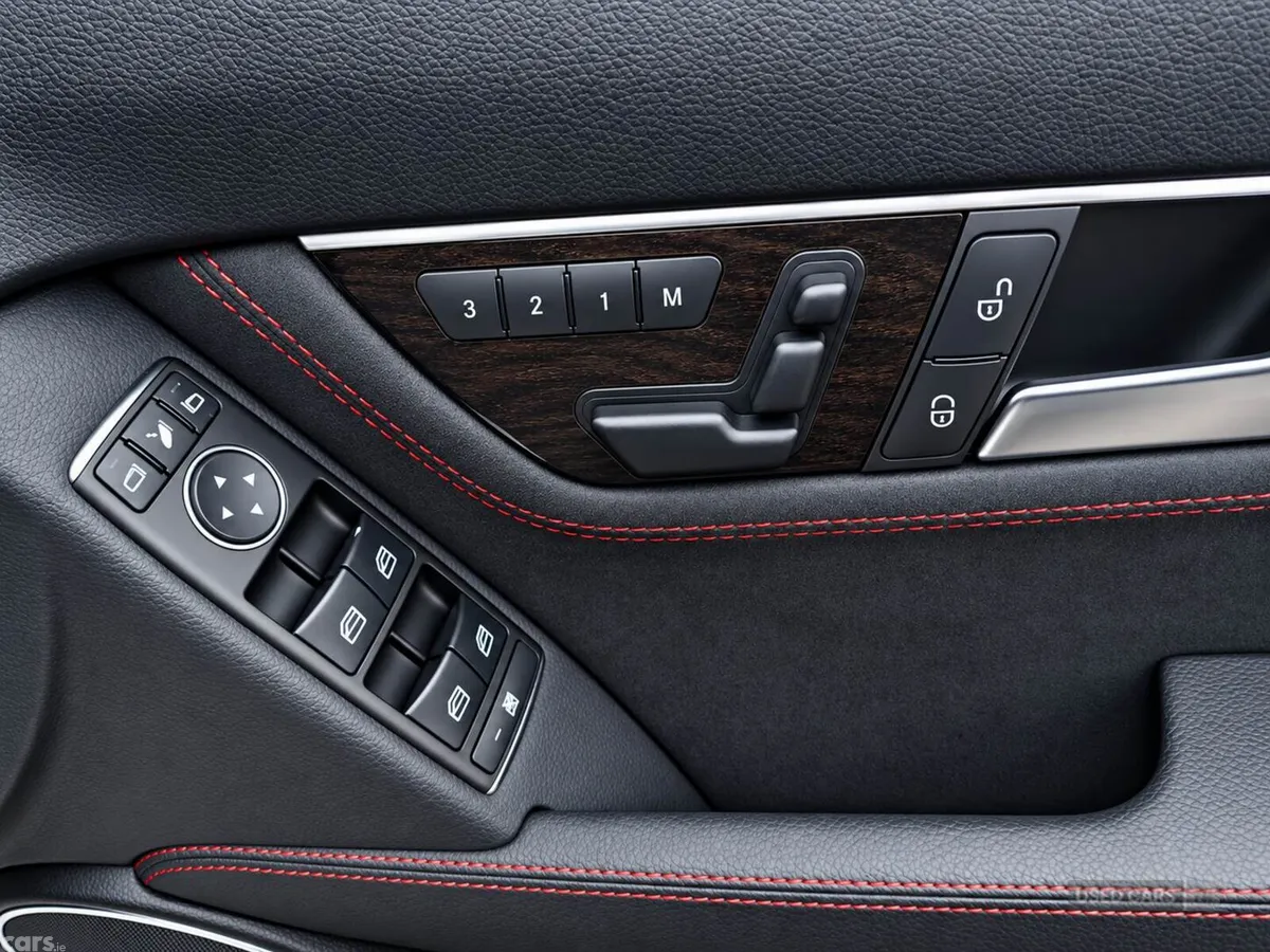 Mercedes-Benz C-Class , Petrol, 2014, White