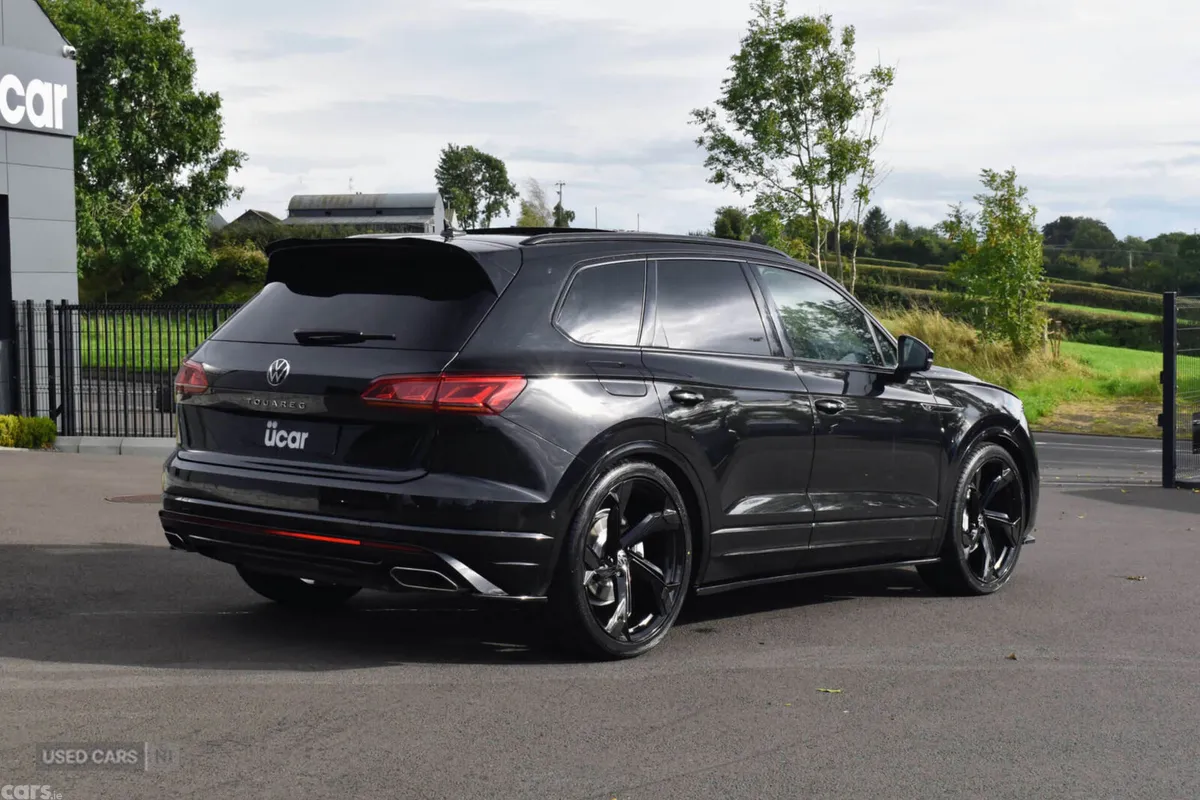 Volkswagen Touareg SUV, Diesel, 2023, Black