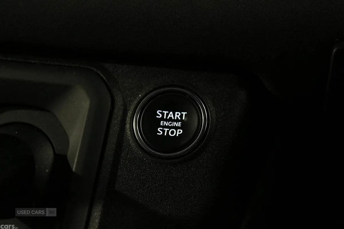 Land Rover Defender SUV, Diesel, 2022, Grey