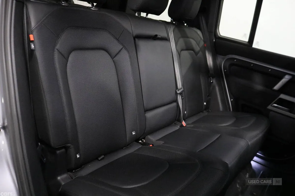 Land Rover Defender SUV, Diesel, 2022, Grey