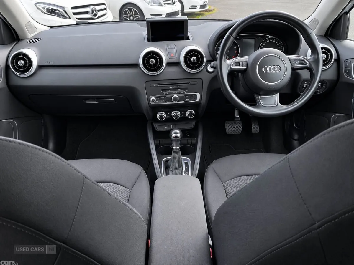 Audi A1 , Petrol, 2015, White
