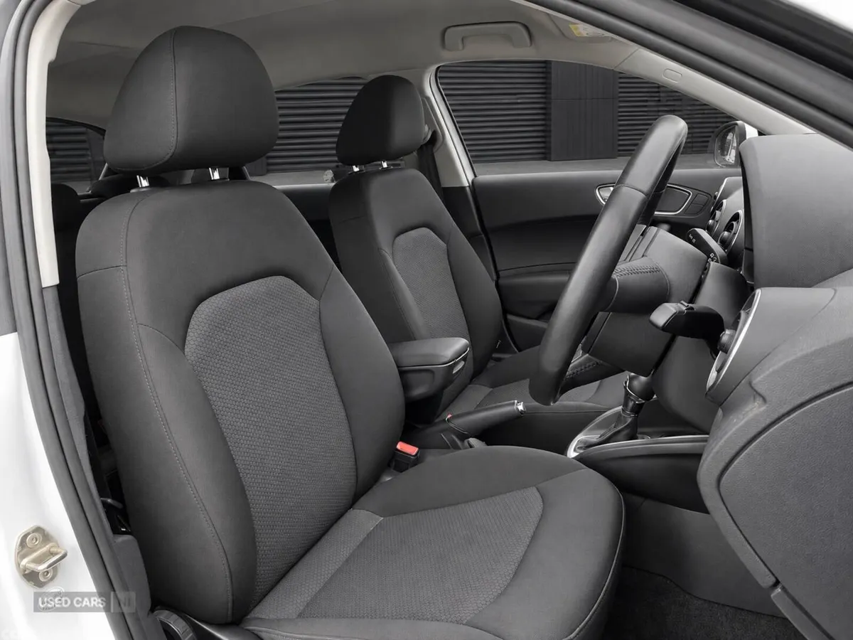 Audi A1 , Petrol, 2014, White