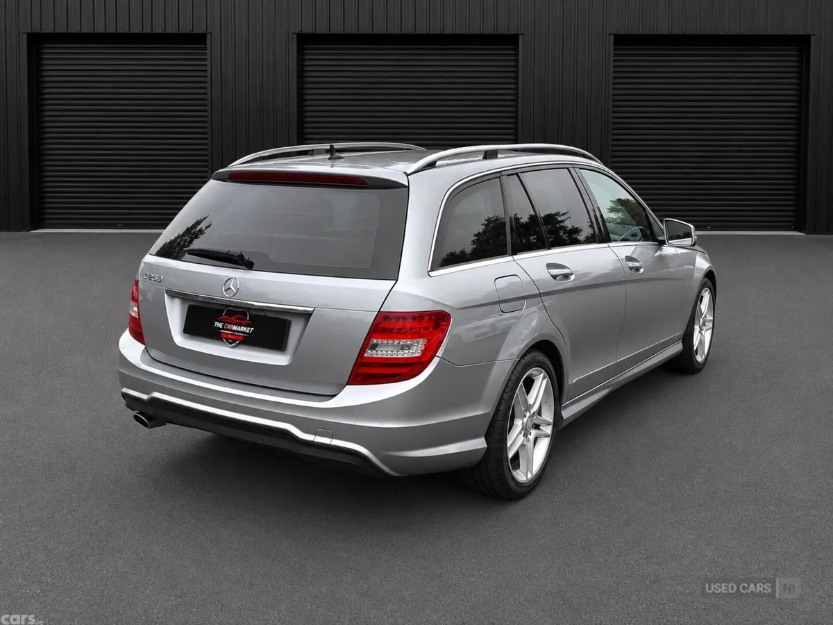 Mercedes-Benz C-Class , Petrol, 2014, Grey