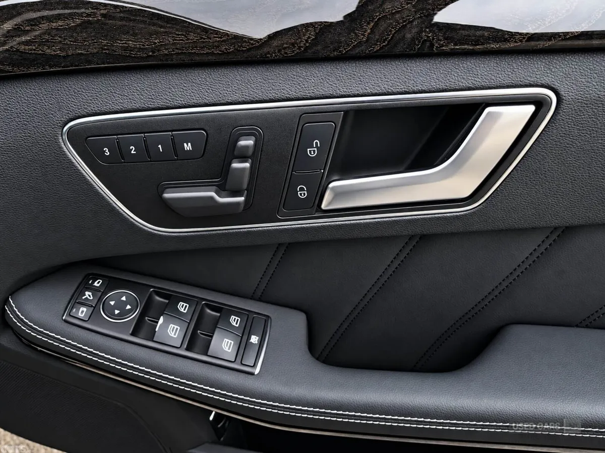 Mercedes-Benz E-Class , Petrol, 2013, Black