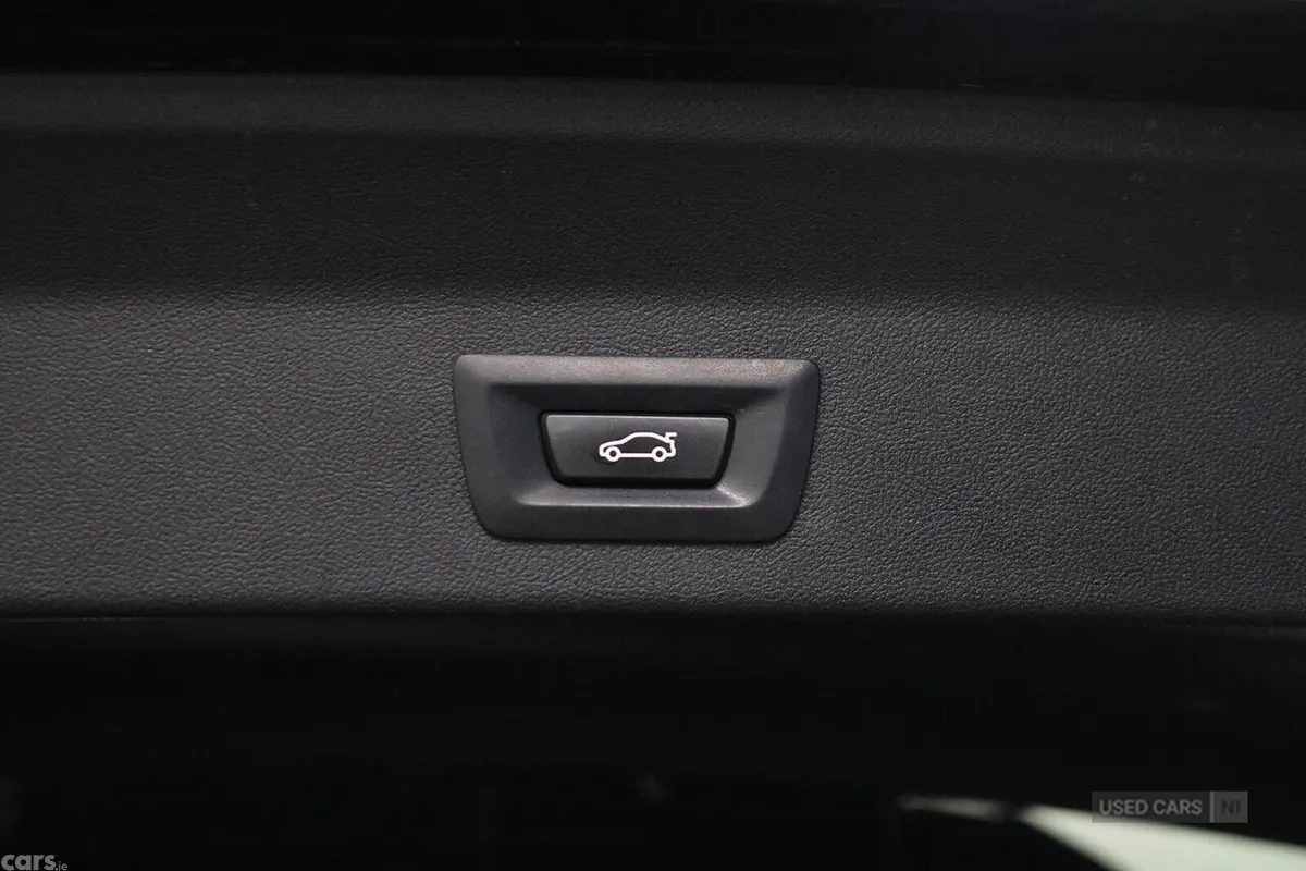 BMW X3 SUV, Diesel Hybrid, 2021, Black