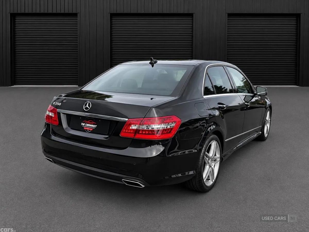 Mercedes-Benz E-Class , Petrol, 2013, Black