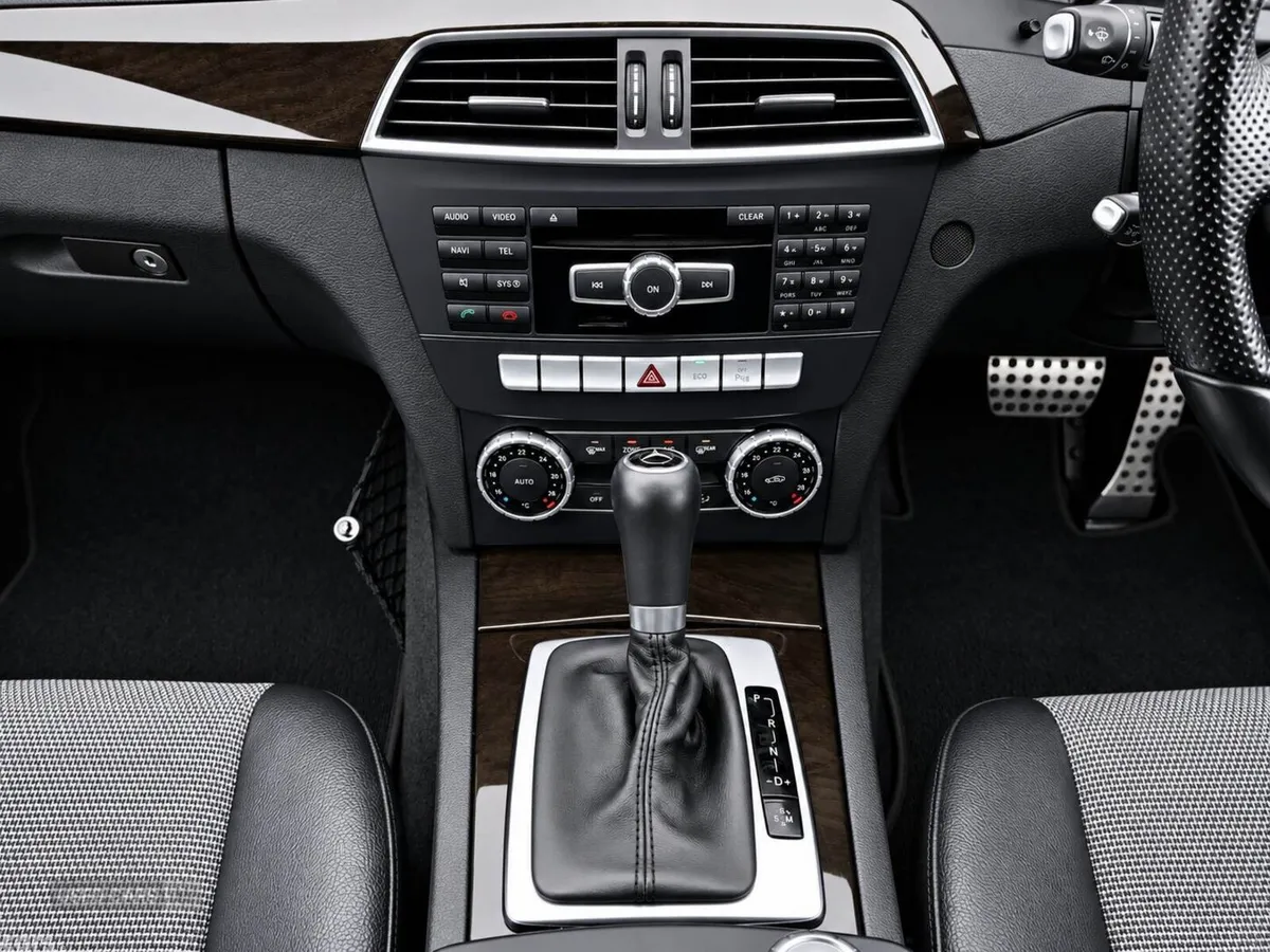 Mercedes-Benz C-Class , Petrol, 2014, Grey