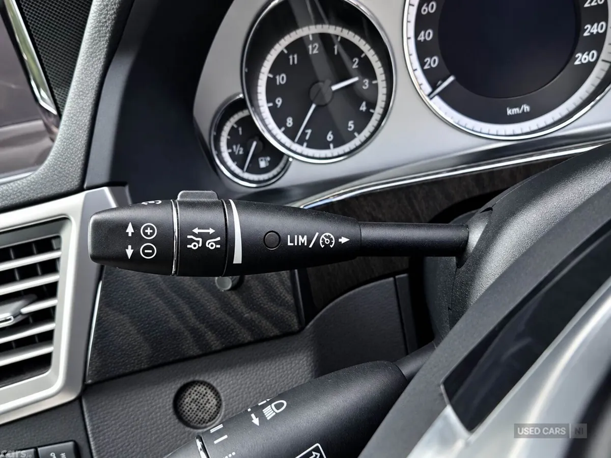 Mercedes-Benz E-Class , Petrol, 2013, Black