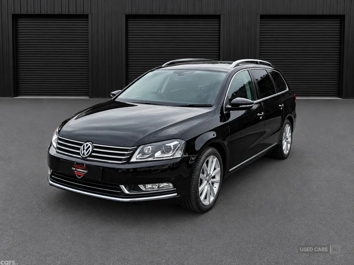 Volkswagen Passat , Petrol, 2013, Black