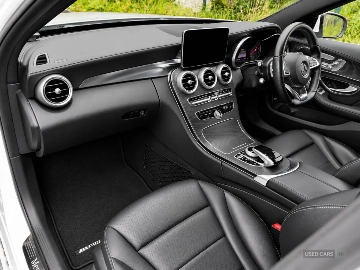 Mercedes-Benz C-Class , Petrol, 2015, White