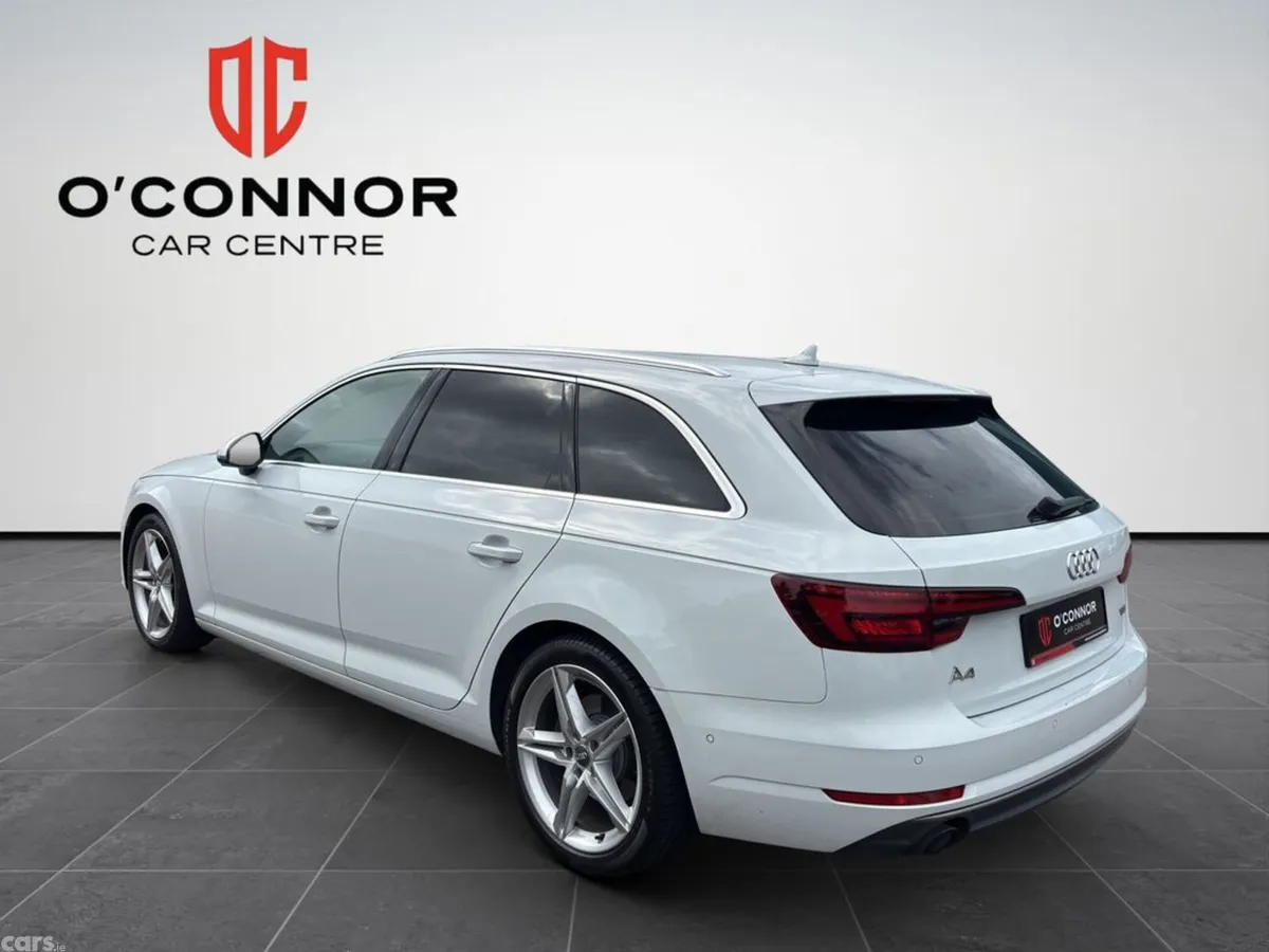 Audi A4 Estate, Petrol, 2018, White