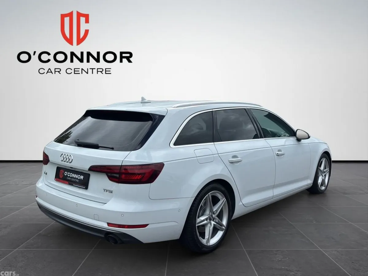 Audi A4 Estate, Petrol, 2018, White
