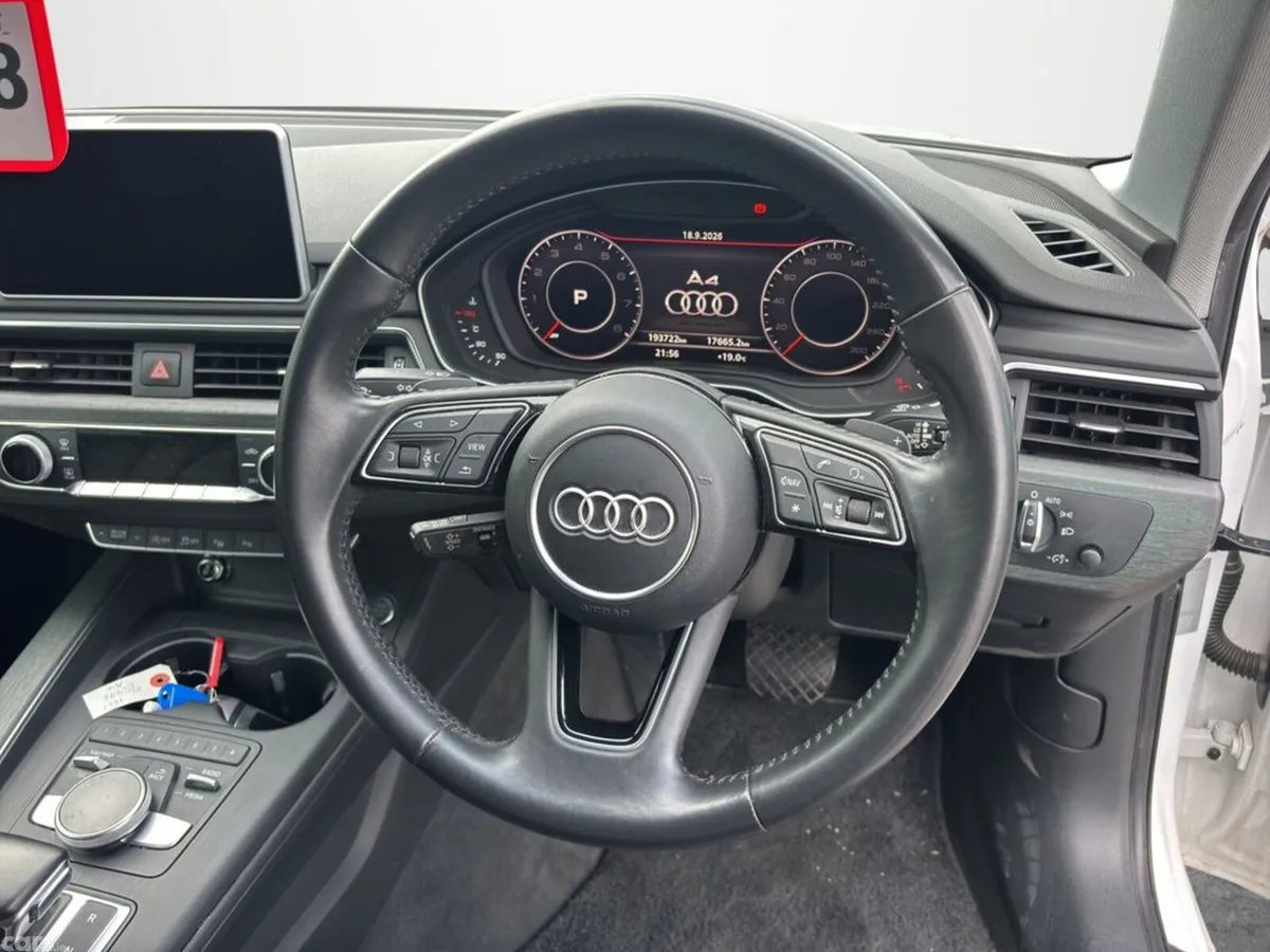 Audi A4 Estate, Petrol, 2018, White