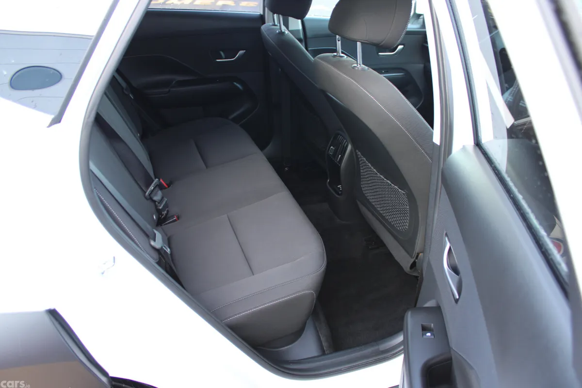 Hyundai KONA MPV, Petrol, 2026, White