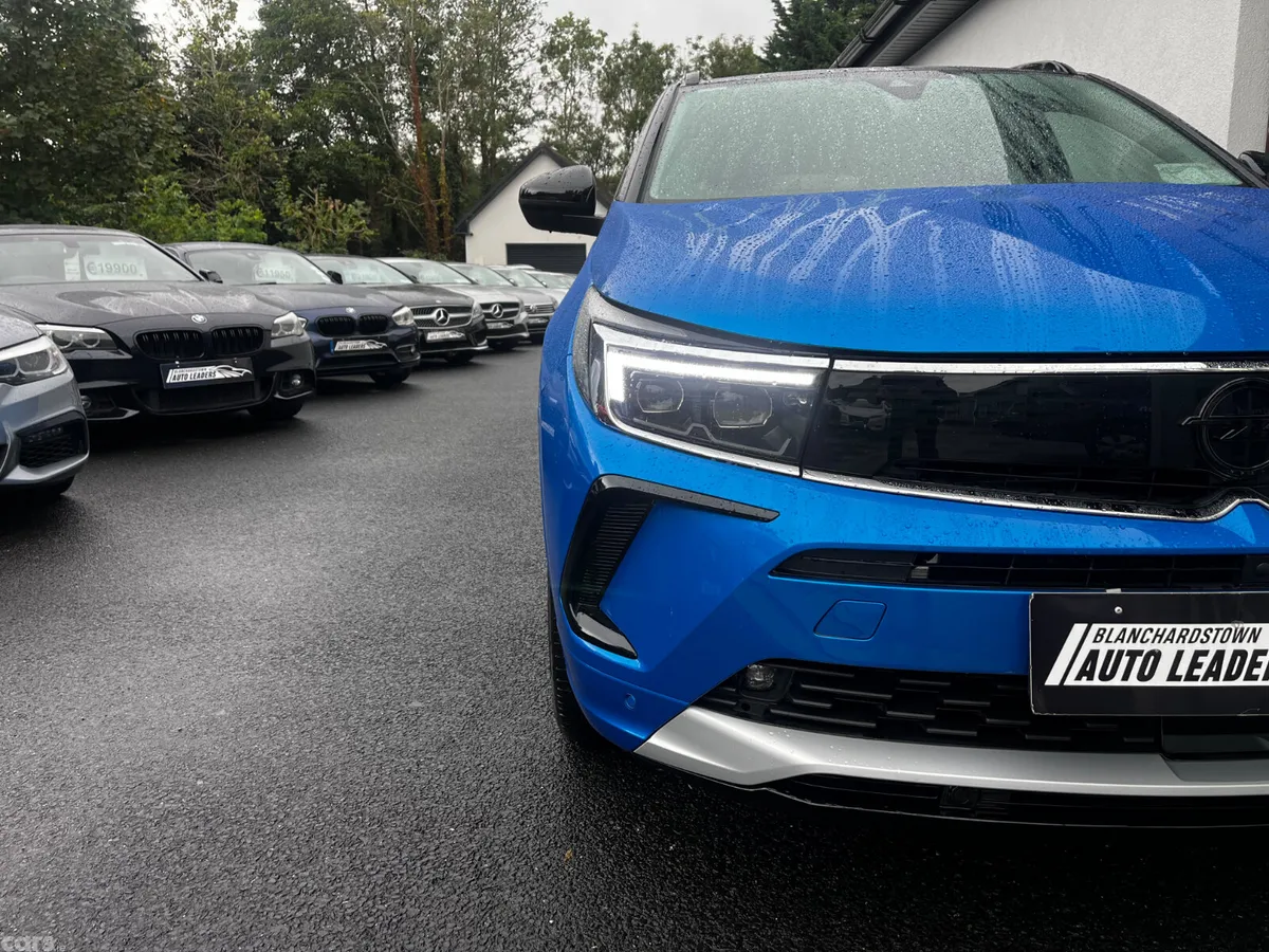 Opel Grandland SUV, Diesel, 2023, Blue