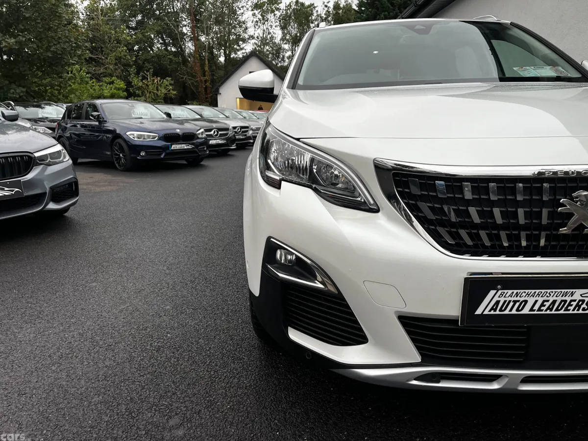 Peugeot 3008 SUV, Petrol, 2020, White