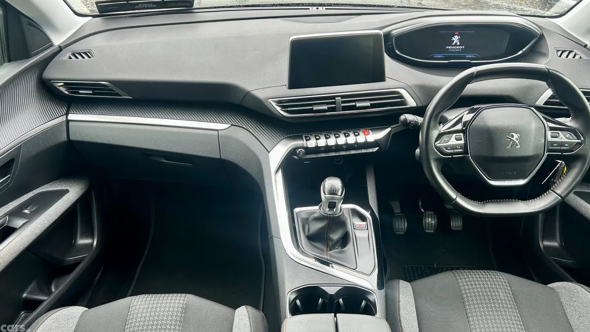 Peugeot 3008 MPV, Diesel, 2020, Grey