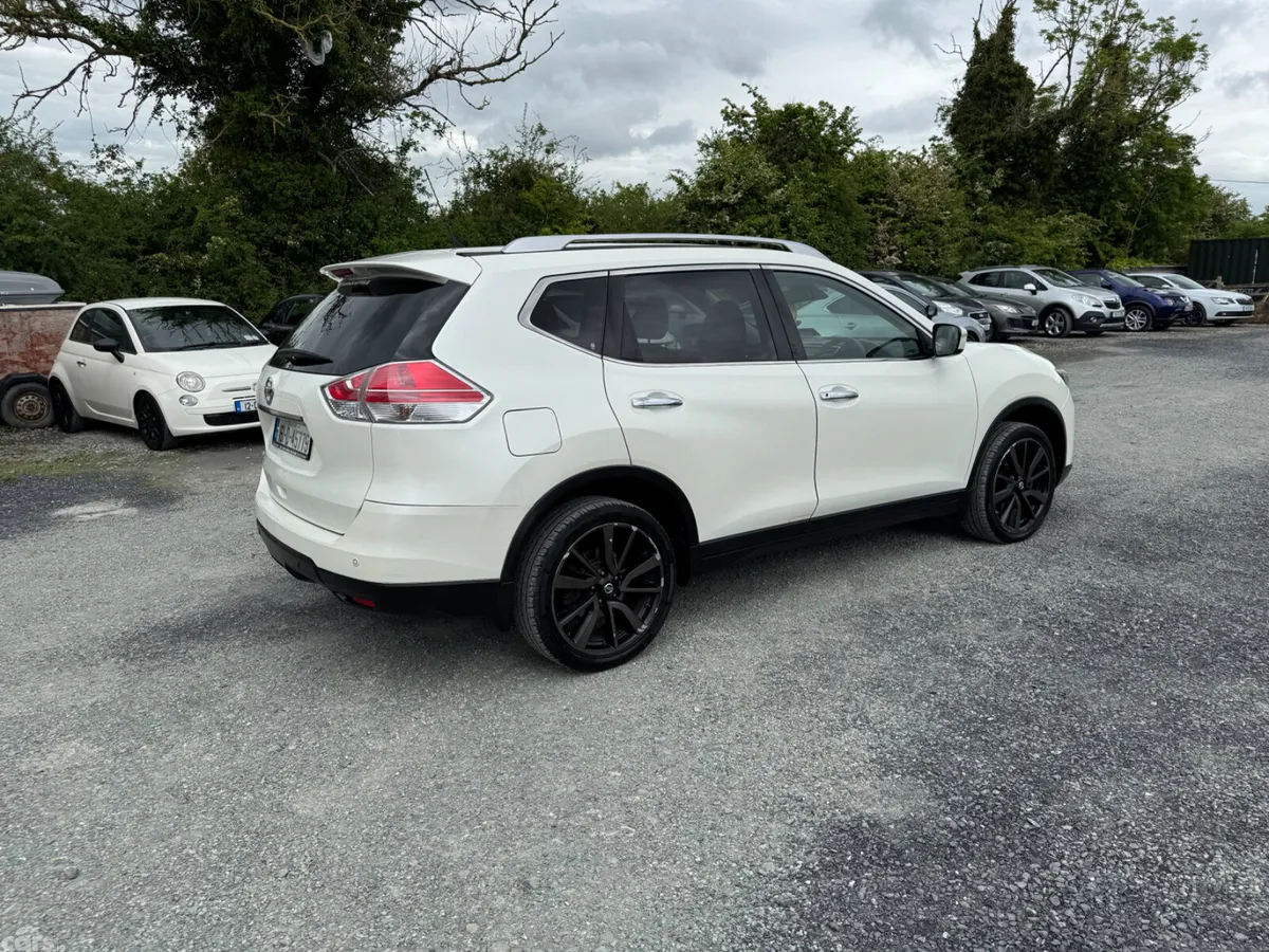 Nissan X-Trail SUV, Diesel, 2016, White