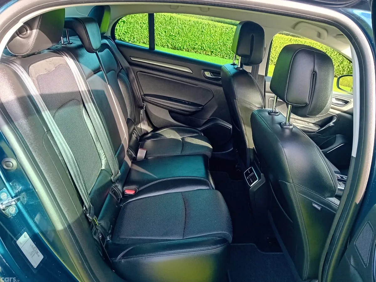 Renault Megane Saloon, Diesel, 2018, Blue