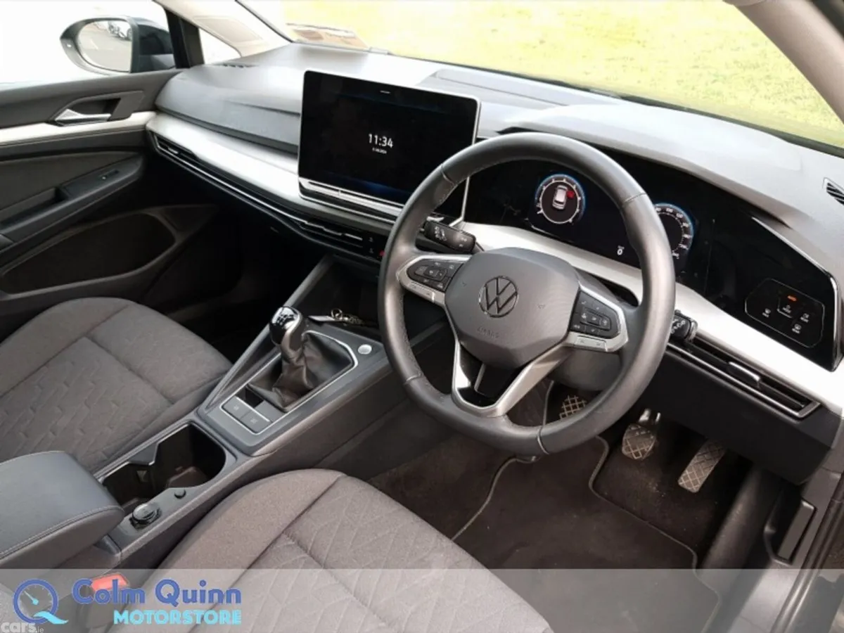 Volkswagen Golf Estate, Petrol, 2025, Black