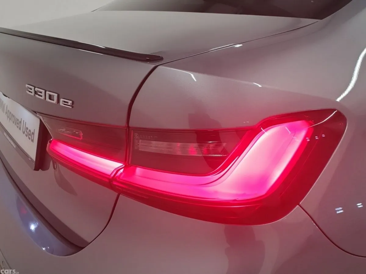 BMW 3-Series Saloon, Petrol Plug-in Hybrid, 2024, Grey