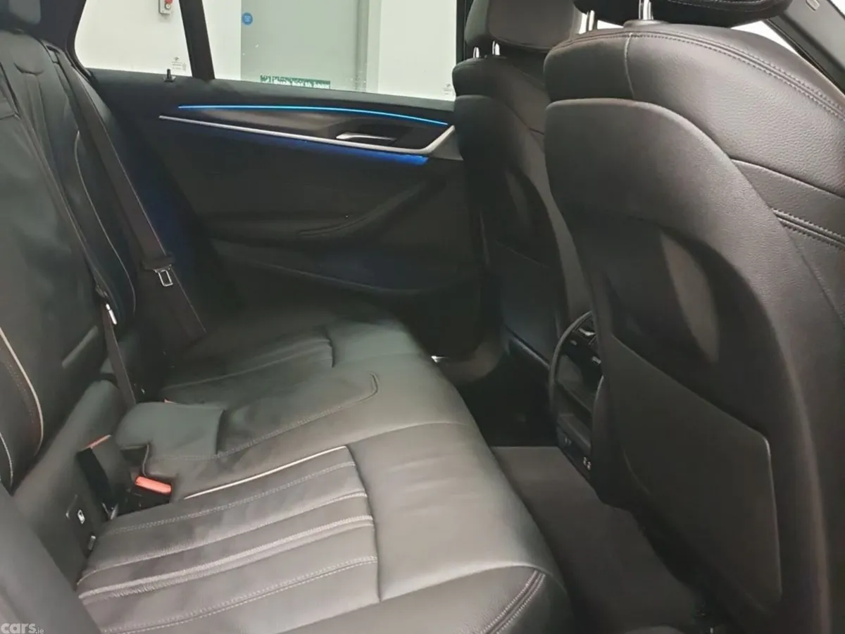 BMW 5-Series Estate, Petrol Plug-in Hybrid, 2024, Grey