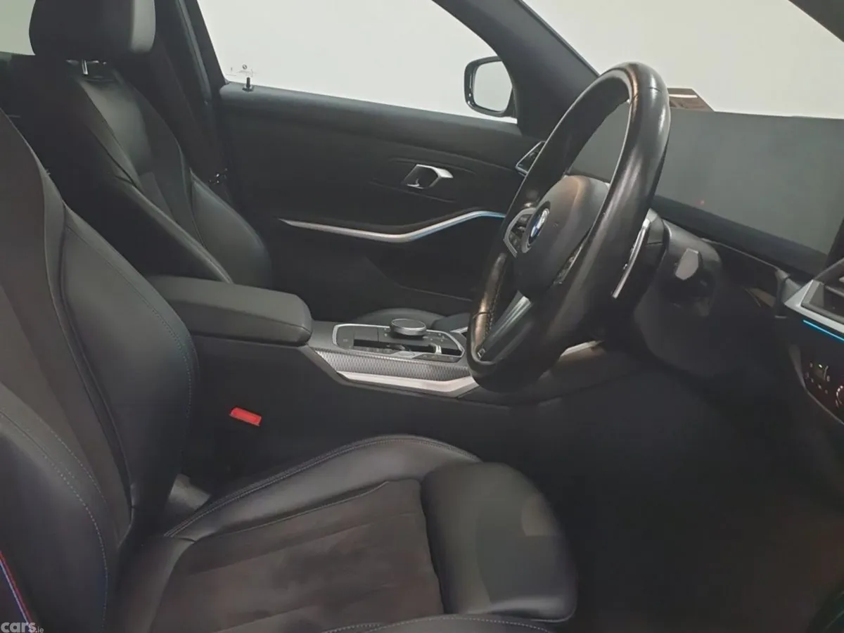 BMW 3-Series Saloon, Petrol Plug-in Hybrid, 2024, Grey