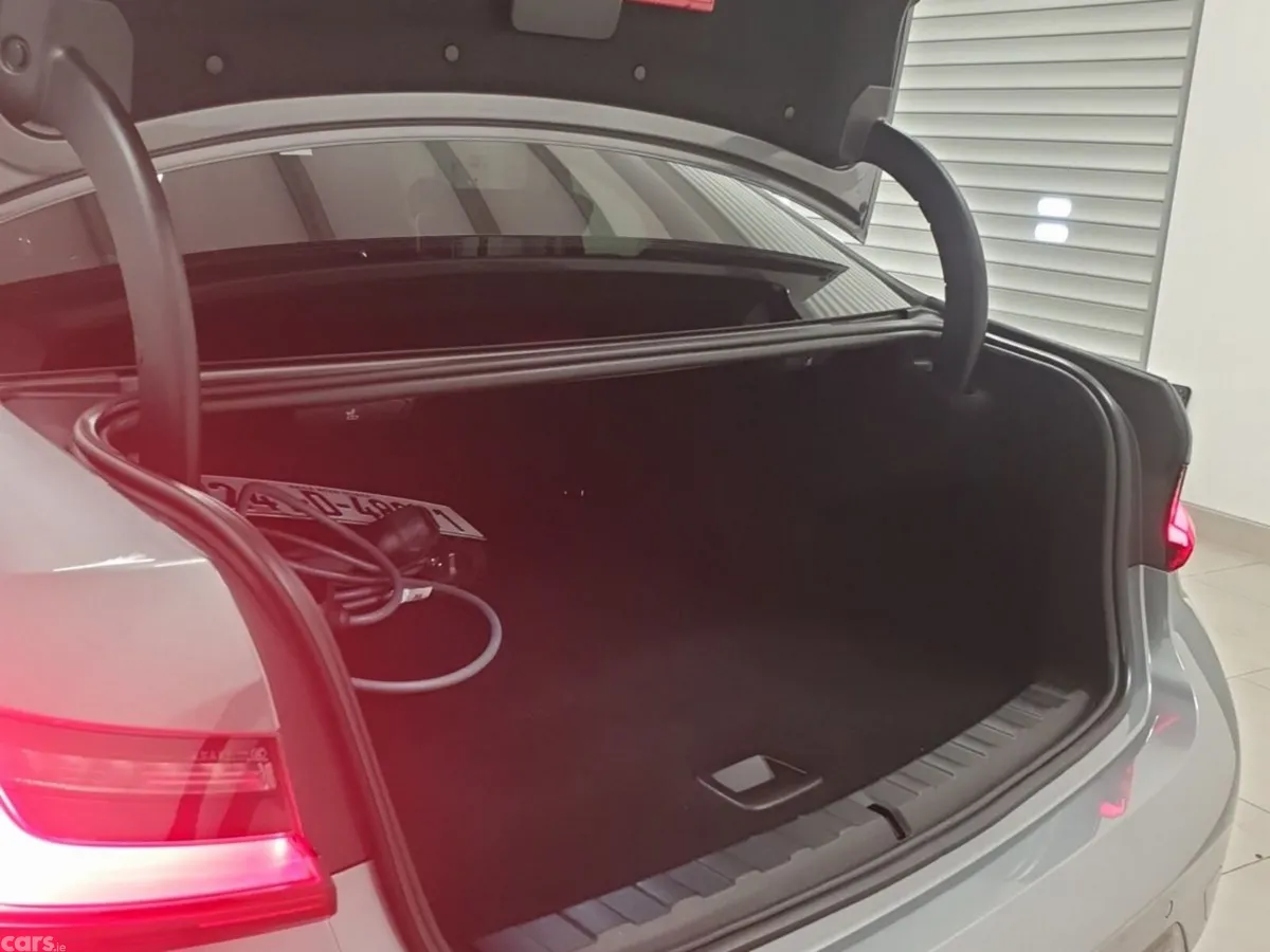 BMW 3-Series Saloon, Petrol Plug-in Hybrid, 2024, Grey
