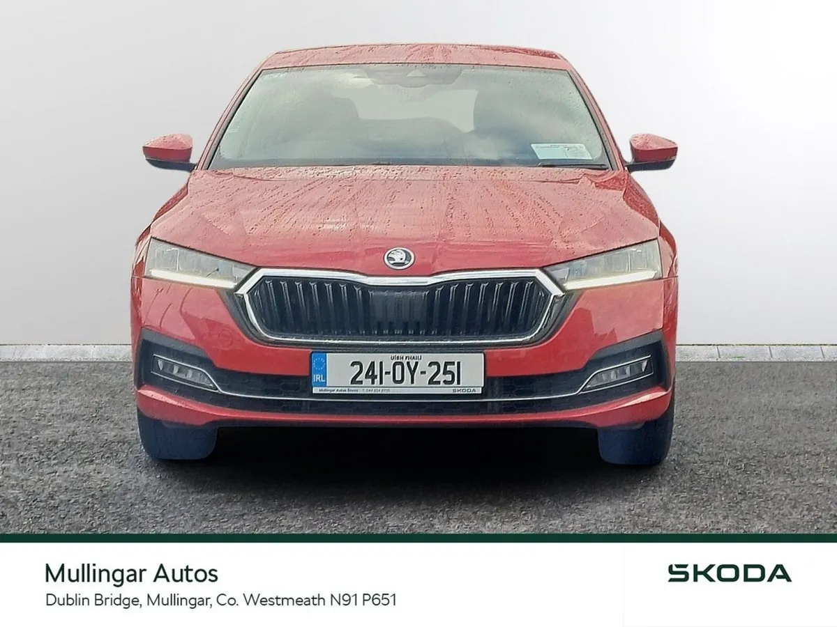 Skoda Octavia Saloon, Petrol, 2024, Red