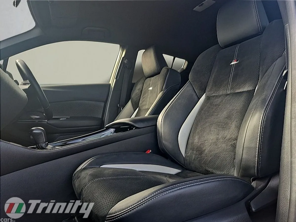 Toyota C-HR SUV, Petrol Hybrid, 2020, Black