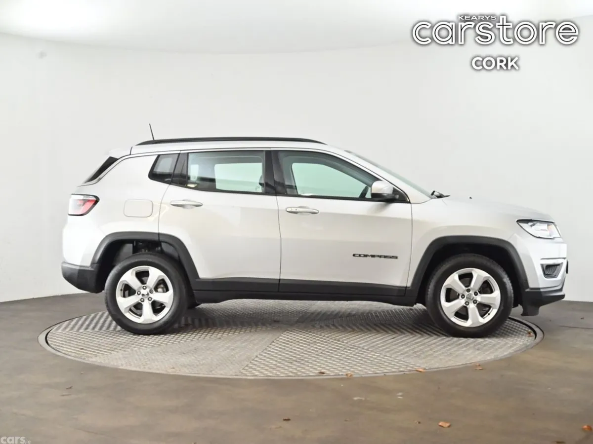 Jeep Compass Estate, Petrol, 2018, Silver