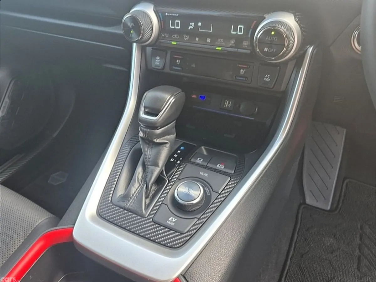Toyota RAV4 SUV, Petrol Hybrid, 2023, Grey