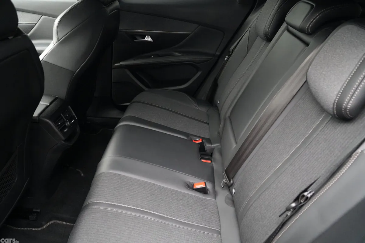 Peugeot 3008 Estate, Diesel, 2020, Blue