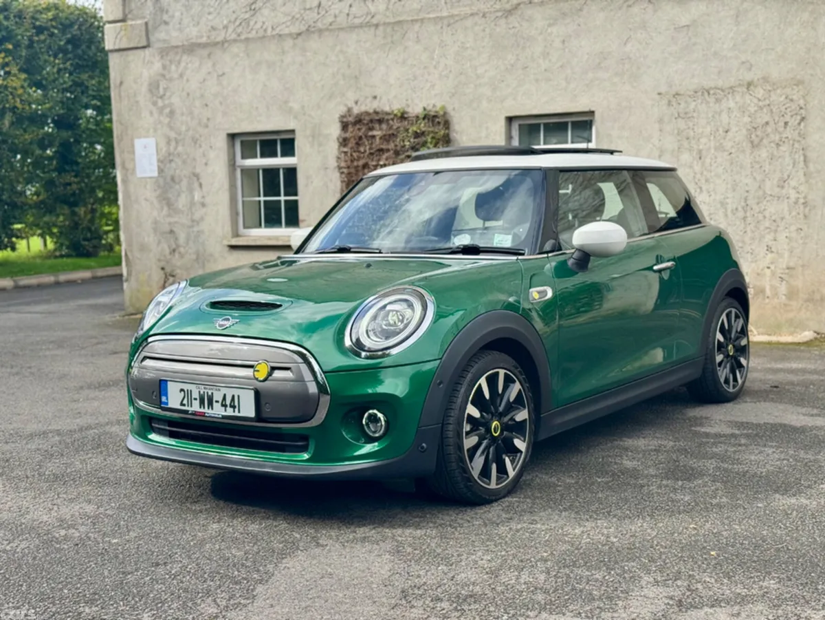 Mini Cooper Hatchback, Electric, 2021, Green