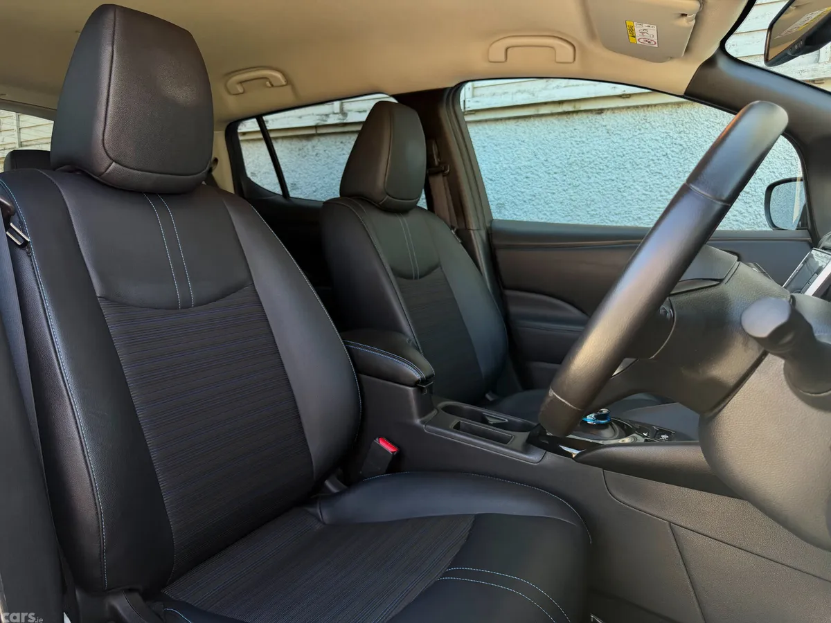 Nissan Leaf Hatchback, Electric, 2024, Black