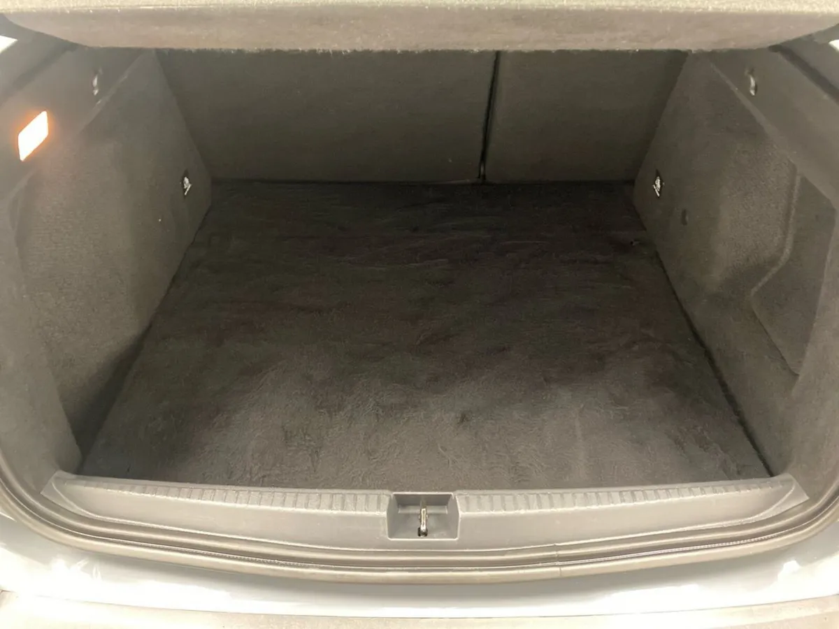 Dacia Duster SUV, Diesel, 2023, Grey