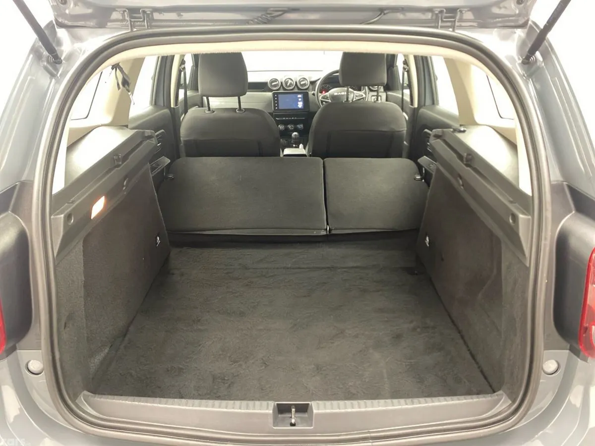 Dacia Duster SUV, Diesel, 2023, Grey