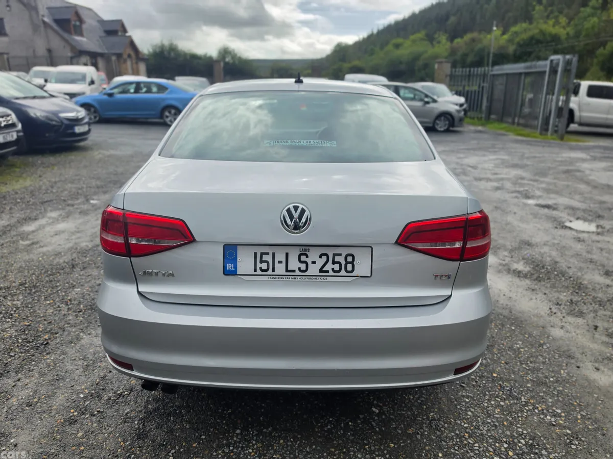 Volkswagen Jetta Saloon, Diesel, 2015, Silver