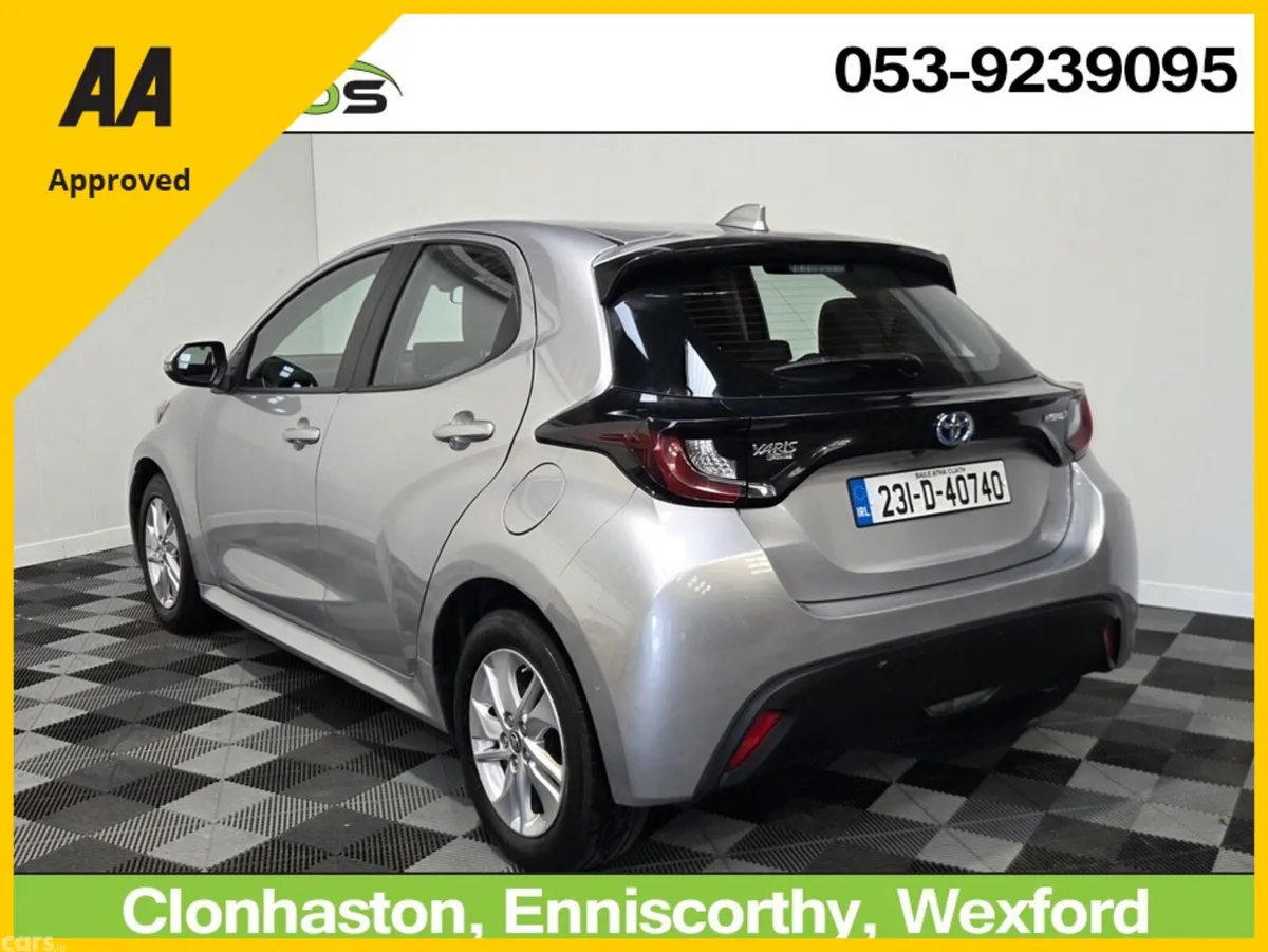 Toyota Yaris Hatchback, Petrol Hybrid, 2023, Grey