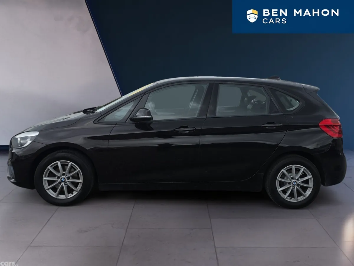BMW 2-Series Hatchback, Diesel, 2015, Brown