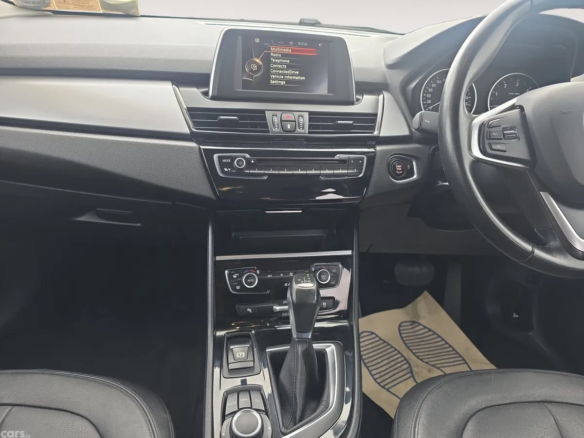 BMW 2-Series Hatchback, Diesel, 2015, Brown