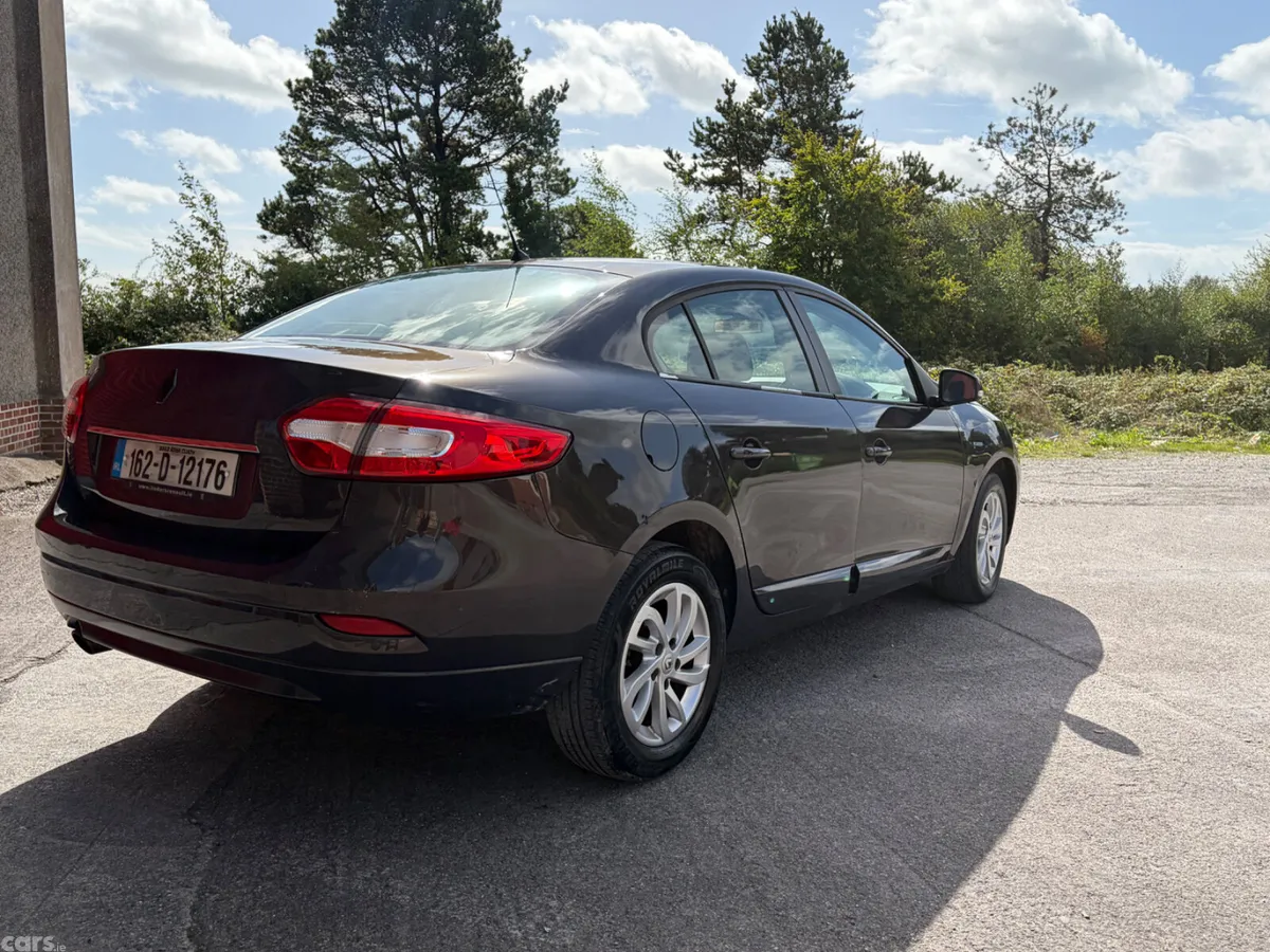 Renault Fluence Saloon, Diesel, 2016, Brown