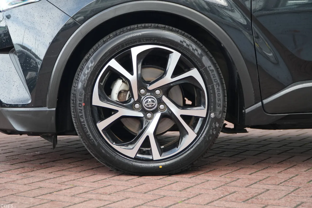 Toyota C-HR Hatchback, Petrol Hybrid, 2017, Black