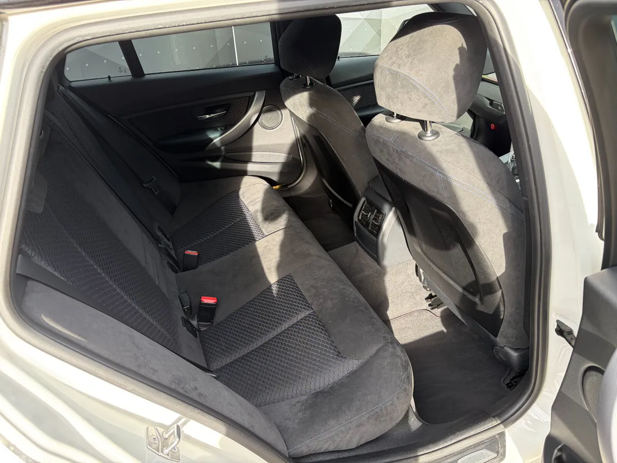 BMW 3-Series Estate, Diesel, 2013, White