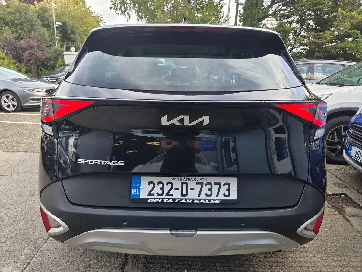 Kia Sportage SUV, Diesel Hybrid, 2023, Black