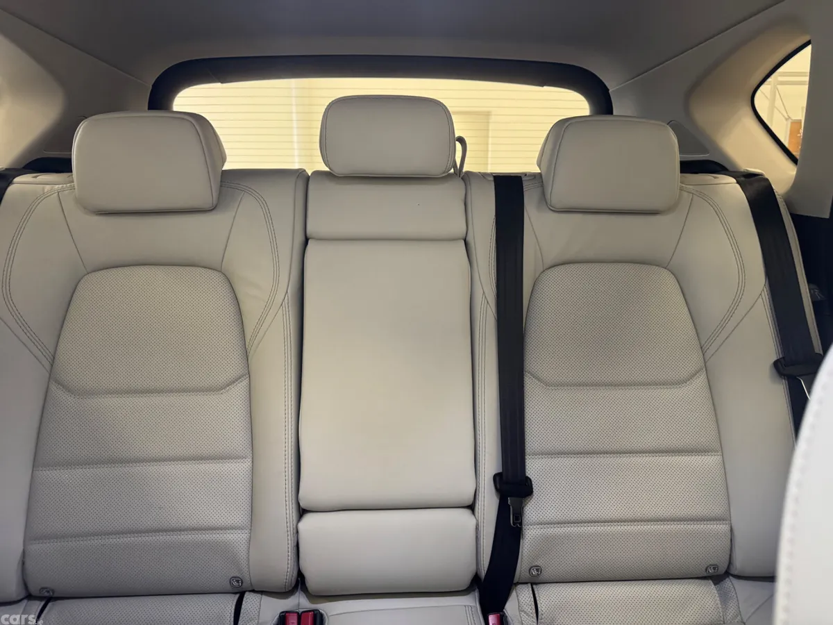 Mazda CX-5 SUV, Diesel, 2024, Black