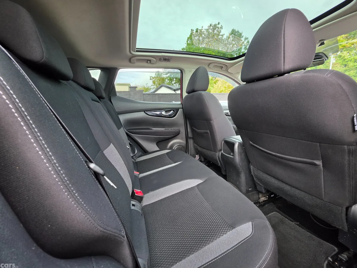 2020 Qashqai 1.5d/Sunroof/High spec/Warranty, Ashbourne
