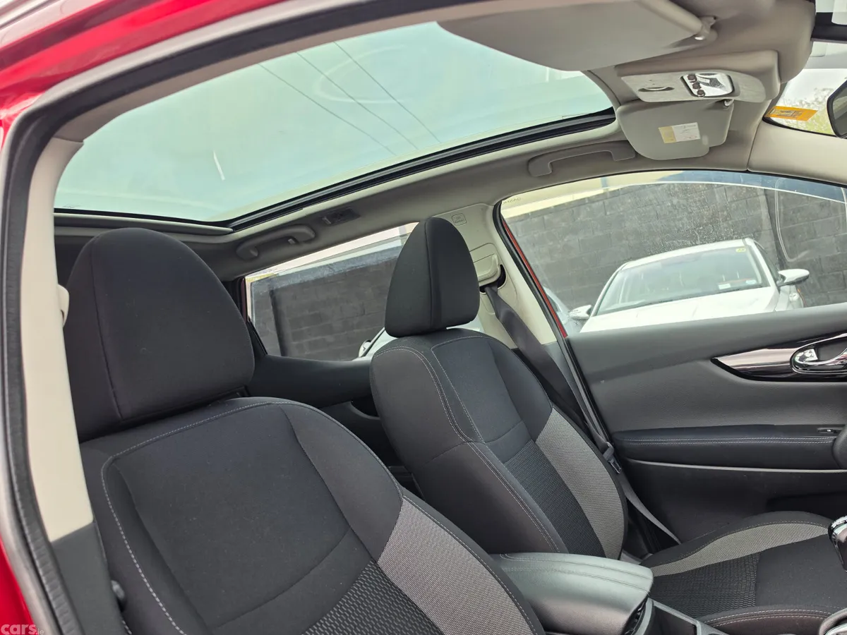 2020 Qashqai 1.5d/Sunroof/High spec/Warranty, Ashbourne