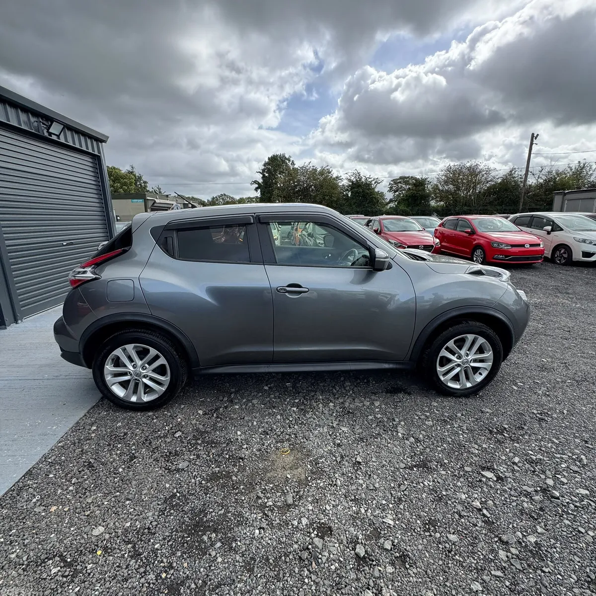 Nissan Juke SUV, Petrol, 2017, Grey