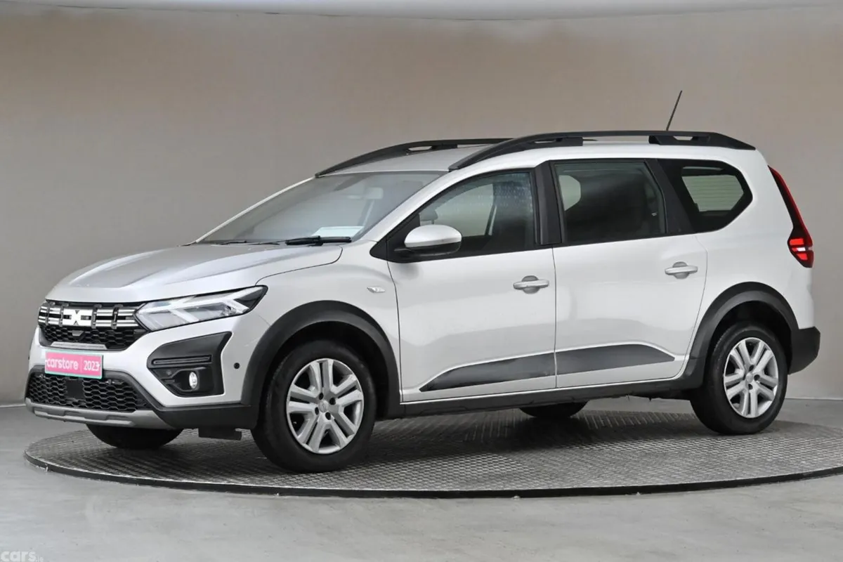 Dacia Jogger MPV, Petrol, 2023, Grey